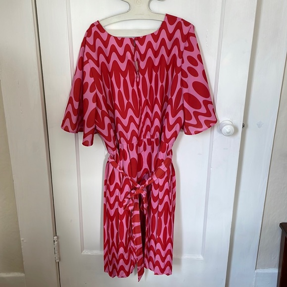 Eloquii | Retro Abstract Wavy Striped Dot Dress 16 - Picture 3 of 3